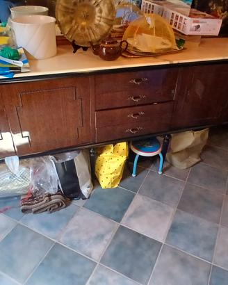 Mobile da salotto in legno 