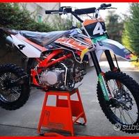 Pitbike 125 / 140 / 160 tt 2026 redbull 17.14 gara