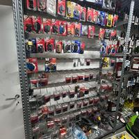 Stock materiale scooter e moto