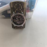 accendino da collezione con orologio 