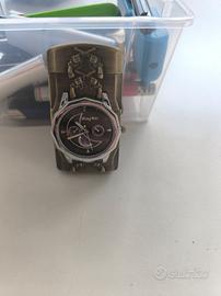 accendino da collezione con orologio 