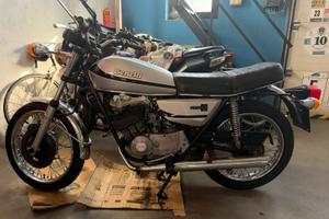 Benelli 125 2c