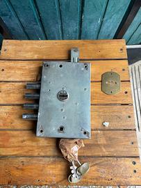 Serratura di sicurezza Mottura per porta blindata