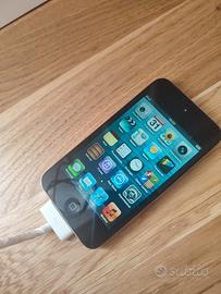 iPod touch 8gb 4gen.