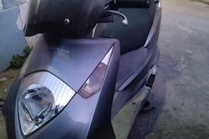 Honda Dylan 150 del 2002 perfetto in tutto