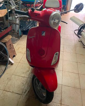 Vespa 125 LX
