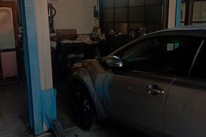 Ponte elevatore auto Ravaglioli