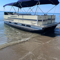 Pontoon Boat OASIS 22