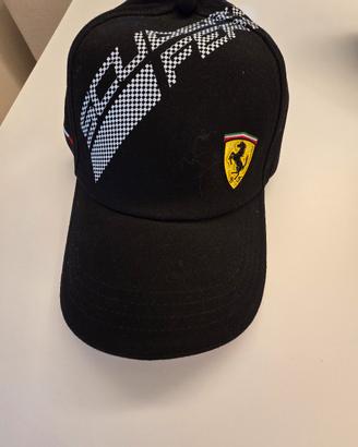 cappello scuderia FERRARI 