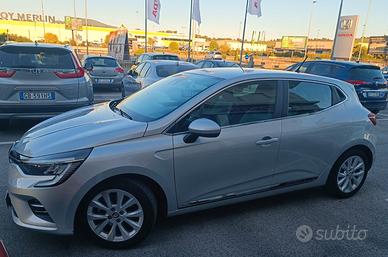 Renault Clio Full Hybrid E-Tech 140 CV 5 porte Int