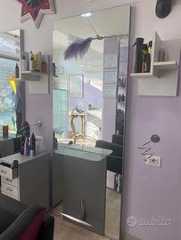 Specchio parrucchiera con mobile e poggia piedi