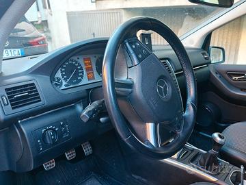 Mercedes classe b 180
