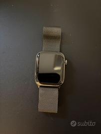 Apple Watch Series 8 (GPS + Cellular, 45mm)