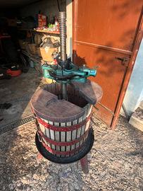 Torchio per uva