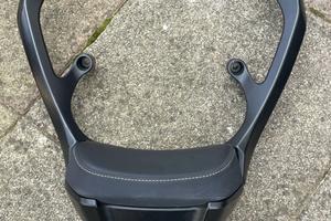 Schienale per moto T-Max 560