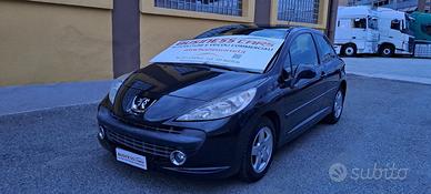 Peugeot 207 1.4 hdi 70 cv- auto per neopatentati