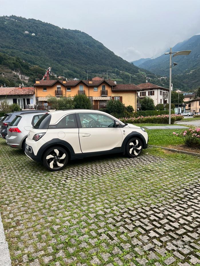Opel Adam