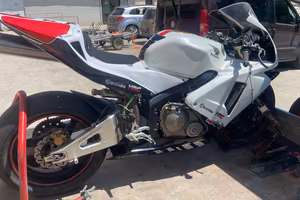 Honda cbr 600 rr