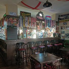 Pub  zona pigneto con canna fumaria