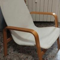 Poltroncina in legno e tessuto 