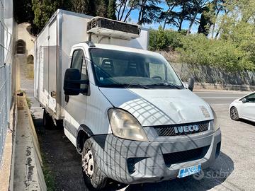 Iveco 35C15 frigo 7epal con atp scad 11/2030