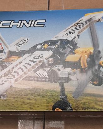lego technic bush plane 