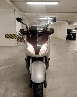 YAMAHA X MAX 250