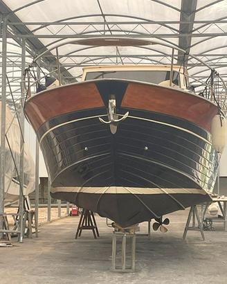 Gozzo salon deck 38 nautica esposito