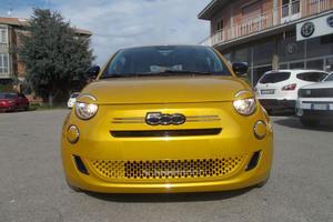 FIAT 500 Hybrid Hybrid Icon 338.7575187 MASSA...