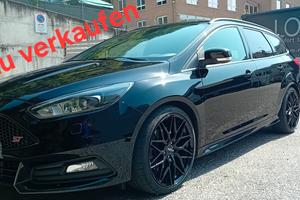  Ford Focus ST SW