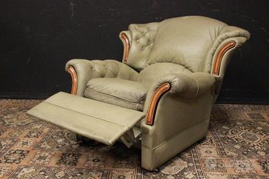 Poltrona Chesterfield recliner pelle verde e legno