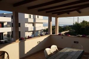 Lido Marini a 50m dalla spiaggia con terrazzo