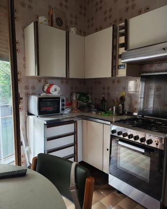 Cucina componibile vintage mobili pensili cappa