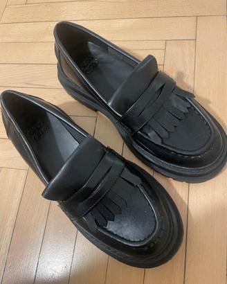 Mocassino donna nero in pelle