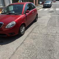 Lancia y 1.4 benzina