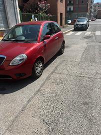 Lancia y 1.4 benzina