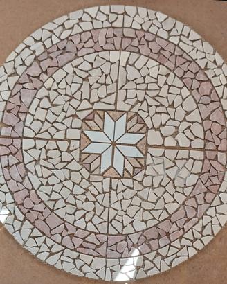 mosaico rosone in marmo anticato 