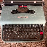 Macchina da scrivere olivetti lettera 22 funzionan