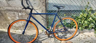 BICICLETTA ULTRALEGGERA 