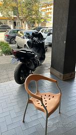 Tmax 560 come nuovo