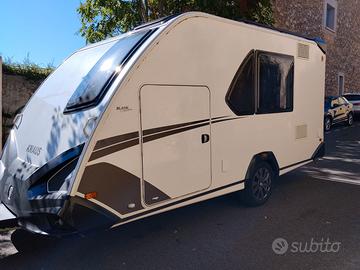 Knaus Sport & Fun 480  Black Selection