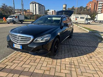 Mercedes E200 automatico