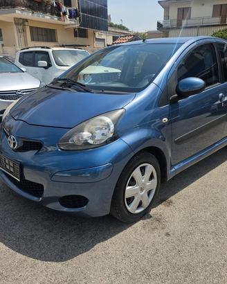 Toyota Aygo 1.0 12V VVT-i 5 porte Sol