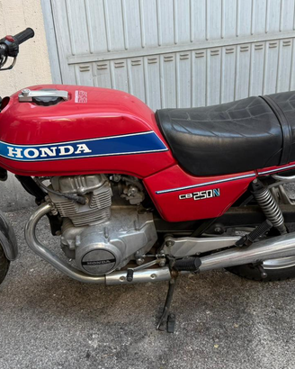 Honda CB250