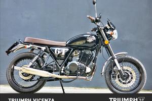 MASH Black Seven 250 4T Abs