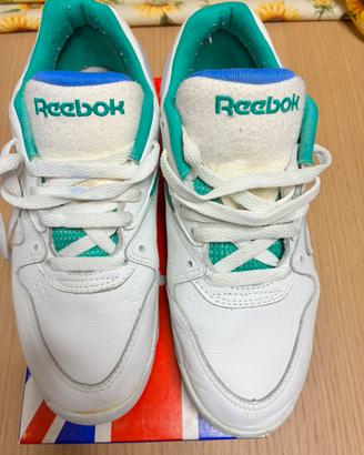 Reebok scarpe da tennis.