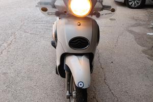 scarabeo light 200 ie