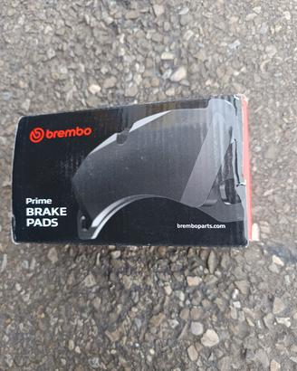 pastiglie freni anteriori Brembo 