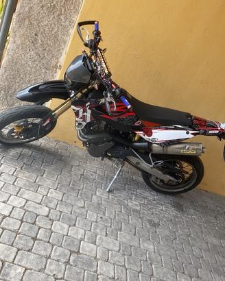 Husqvarna SM 610 - 2009