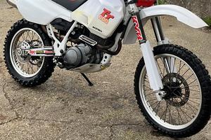 Yamaha tt 600 belgarda 1996 asi